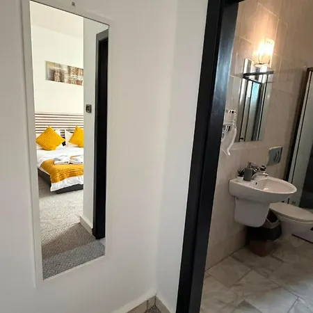 Apartamento Nestora Residence1 - Free Private Parking *